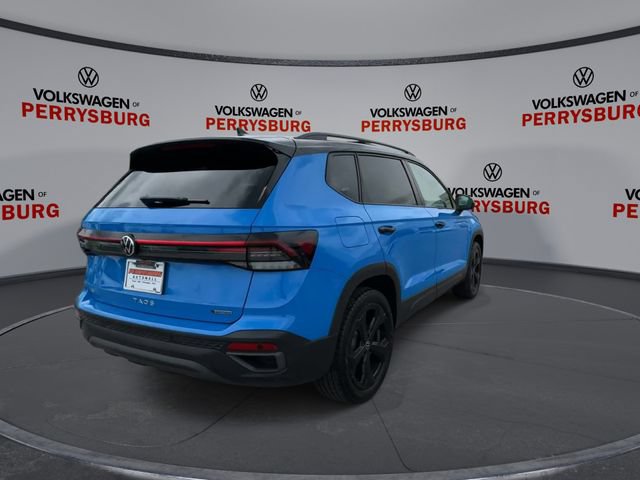 Certified 2025 Volkswagen Taos SE AWD/4WD image 7