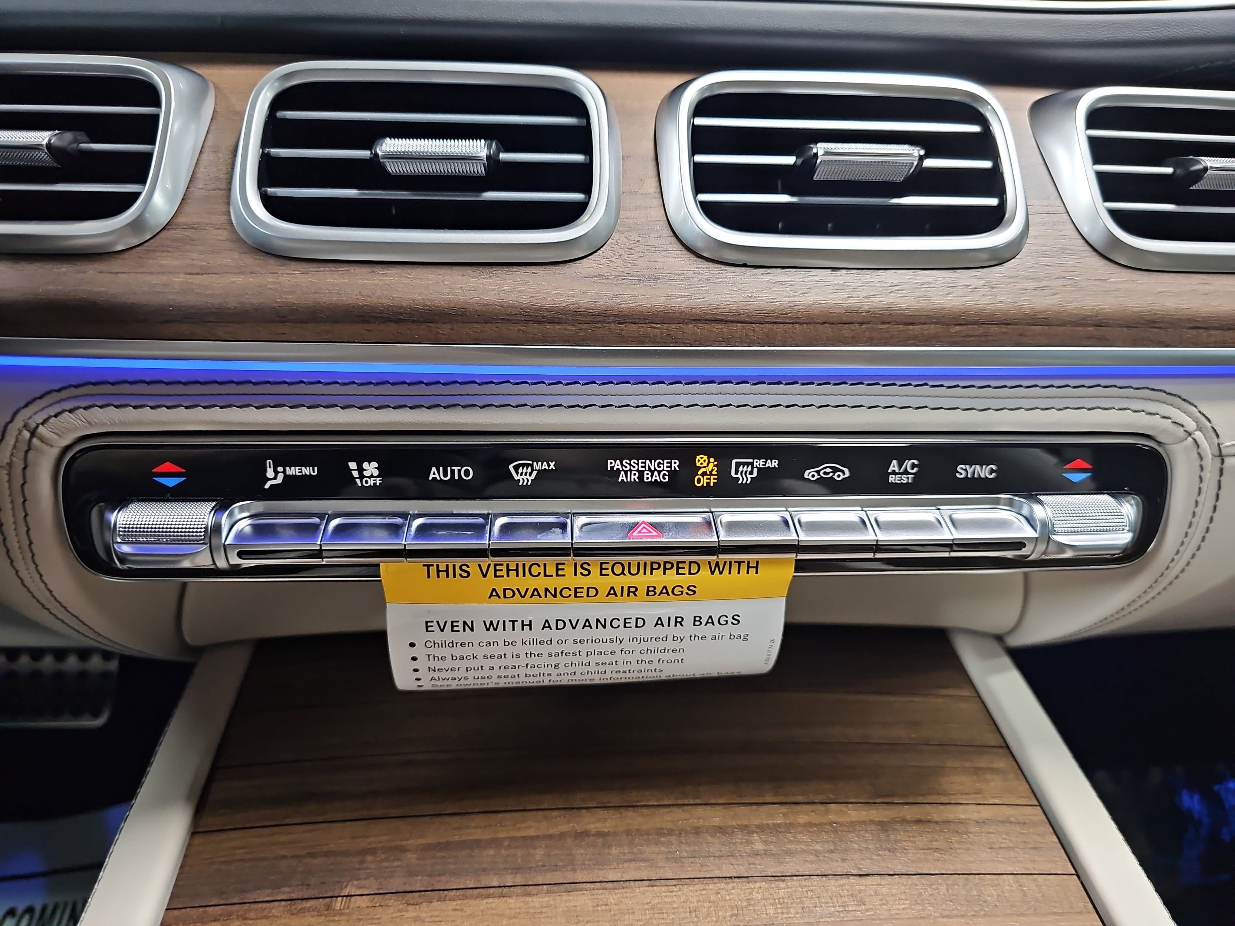 New 2026 Mercedes-Benz GLS 63 AMG 4MATIC image 23