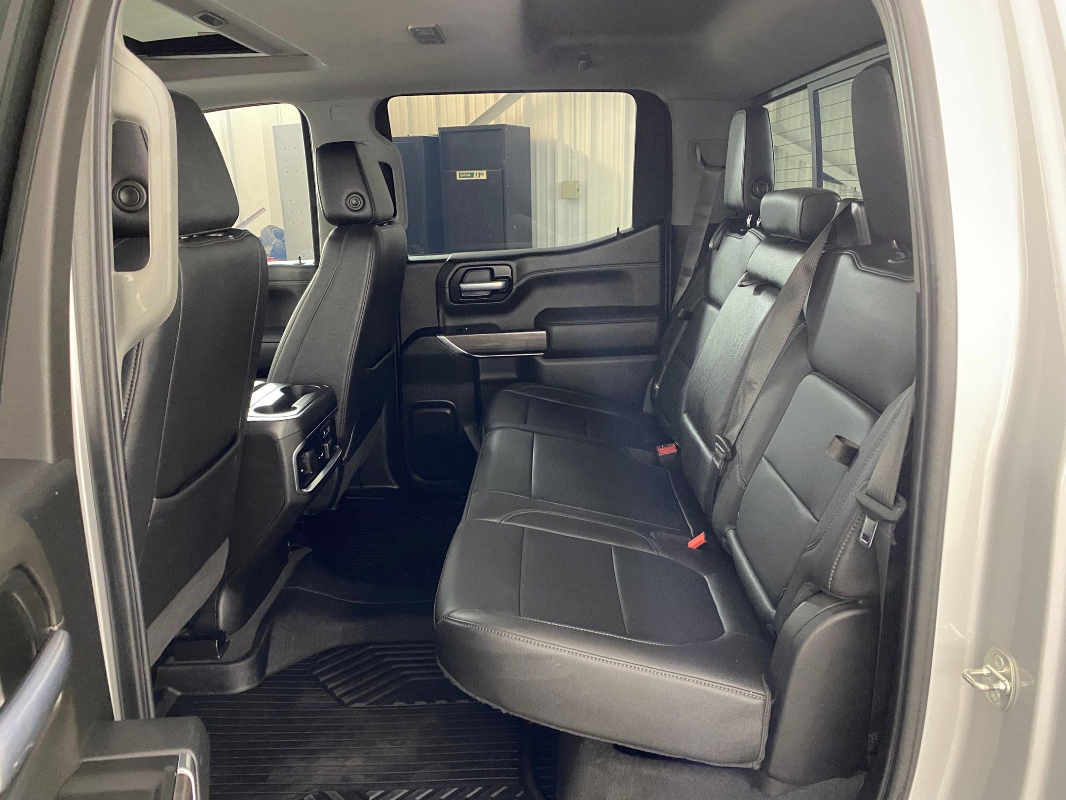 Used 2021 Chevrolet Silverado 1500 LTZ w/ LTZ Premium Package image 13