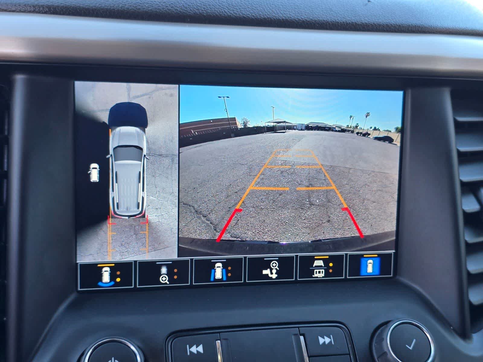 Used 2022 GMC Acadia Denali w/ Denali Ultimate Package FWD image 18