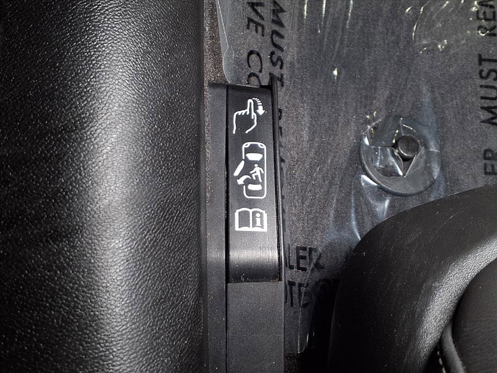 Used 2023 Chevrolet Corvette Stingray Coupe w/ Z51 Performance Package image 10