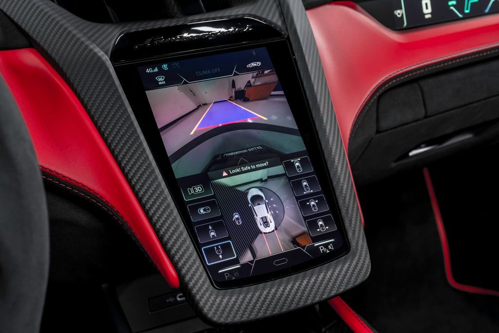 Used 2025 Lamborghini Revuelto image 27