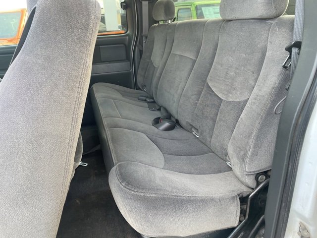 Used 2005 GMC Sierra 3500 SLE w/ Skid Plate Package image 5