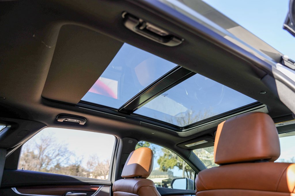 Certified 2023 Cadillac XT5 Premium Luxury w/ Technology Package image 33