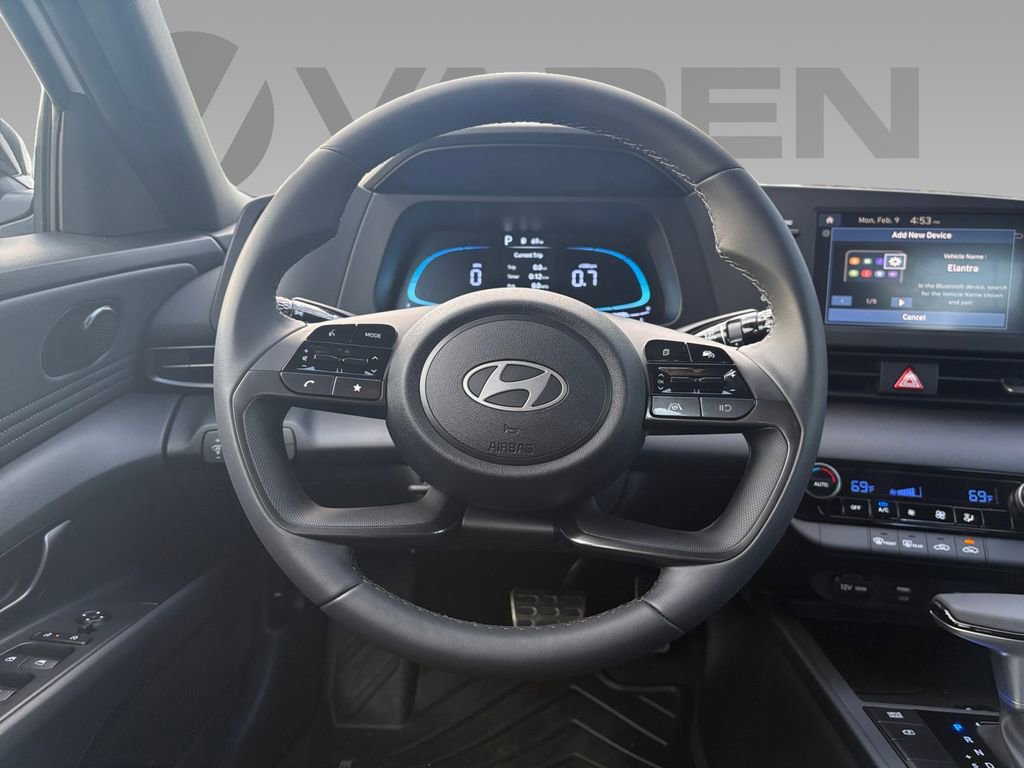 New 2026 Hyundai Elantra Sport image 9