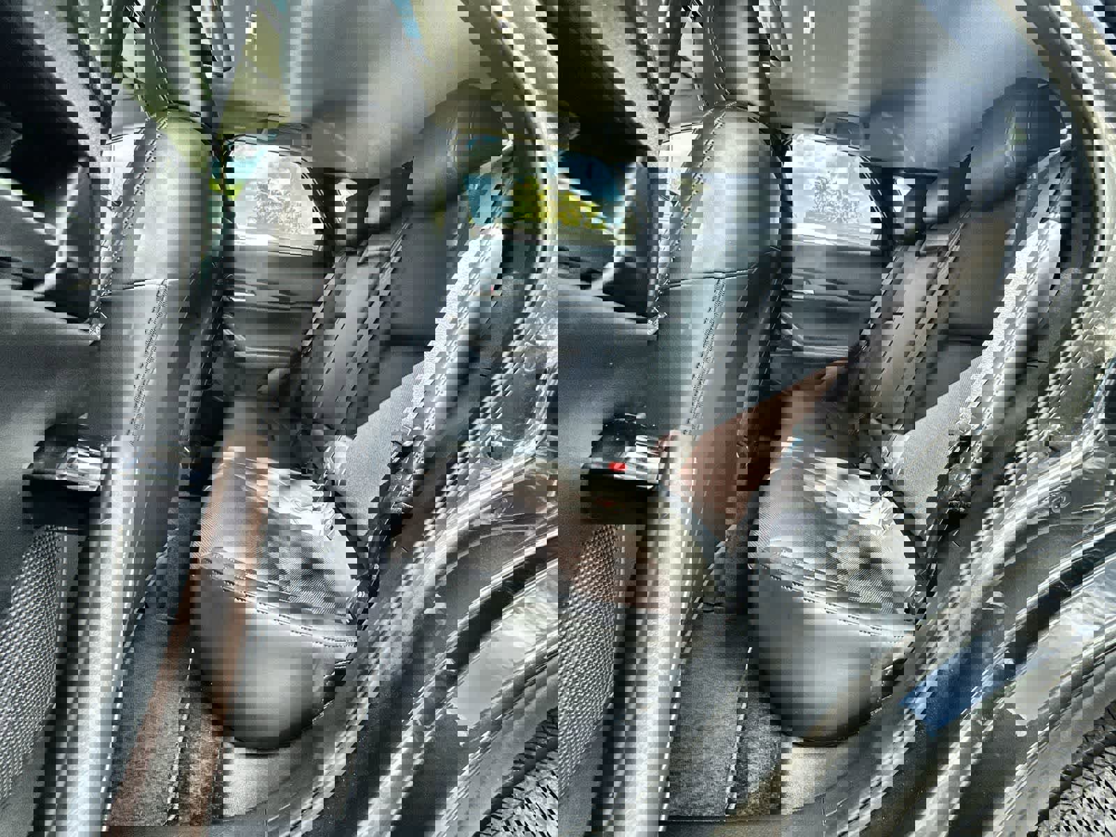 Used 2025 MAZDA CX-30 AWD 2.5 S w/ Premium Package image 4