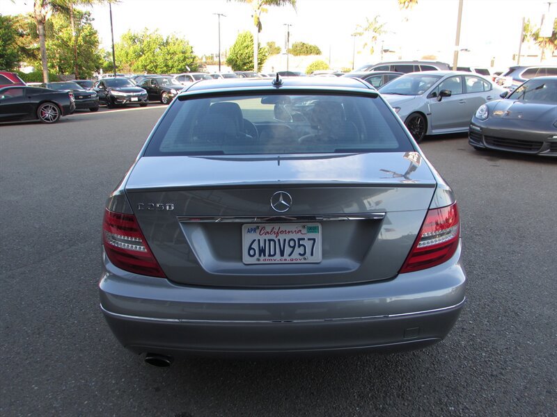 Used 2012 Mercedes-Benz C 250 Sedan image 7