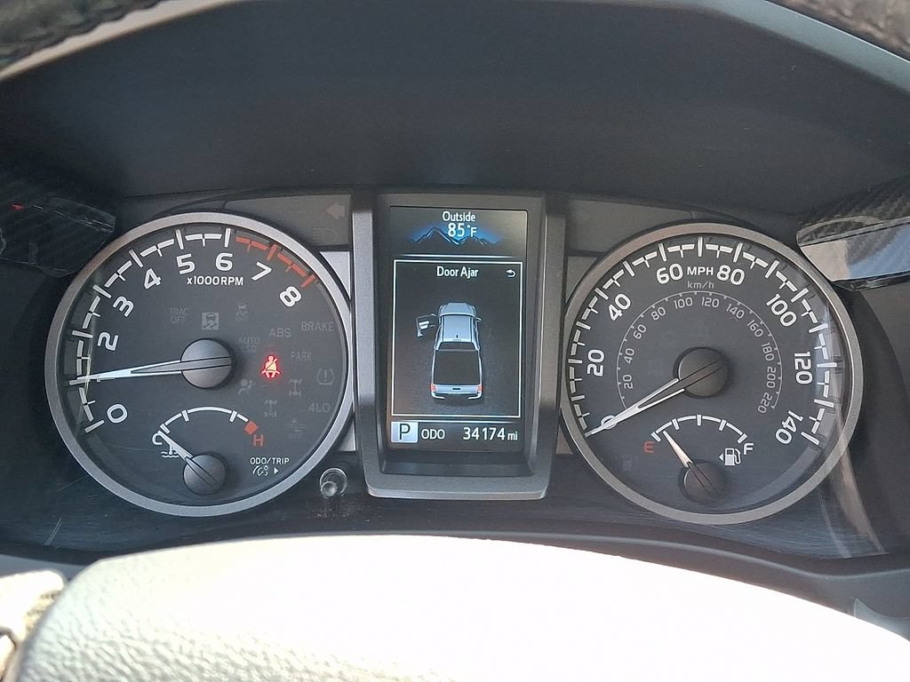 Used 2022 Toyota Tacoma TRD Sport AWD/4WD image 20