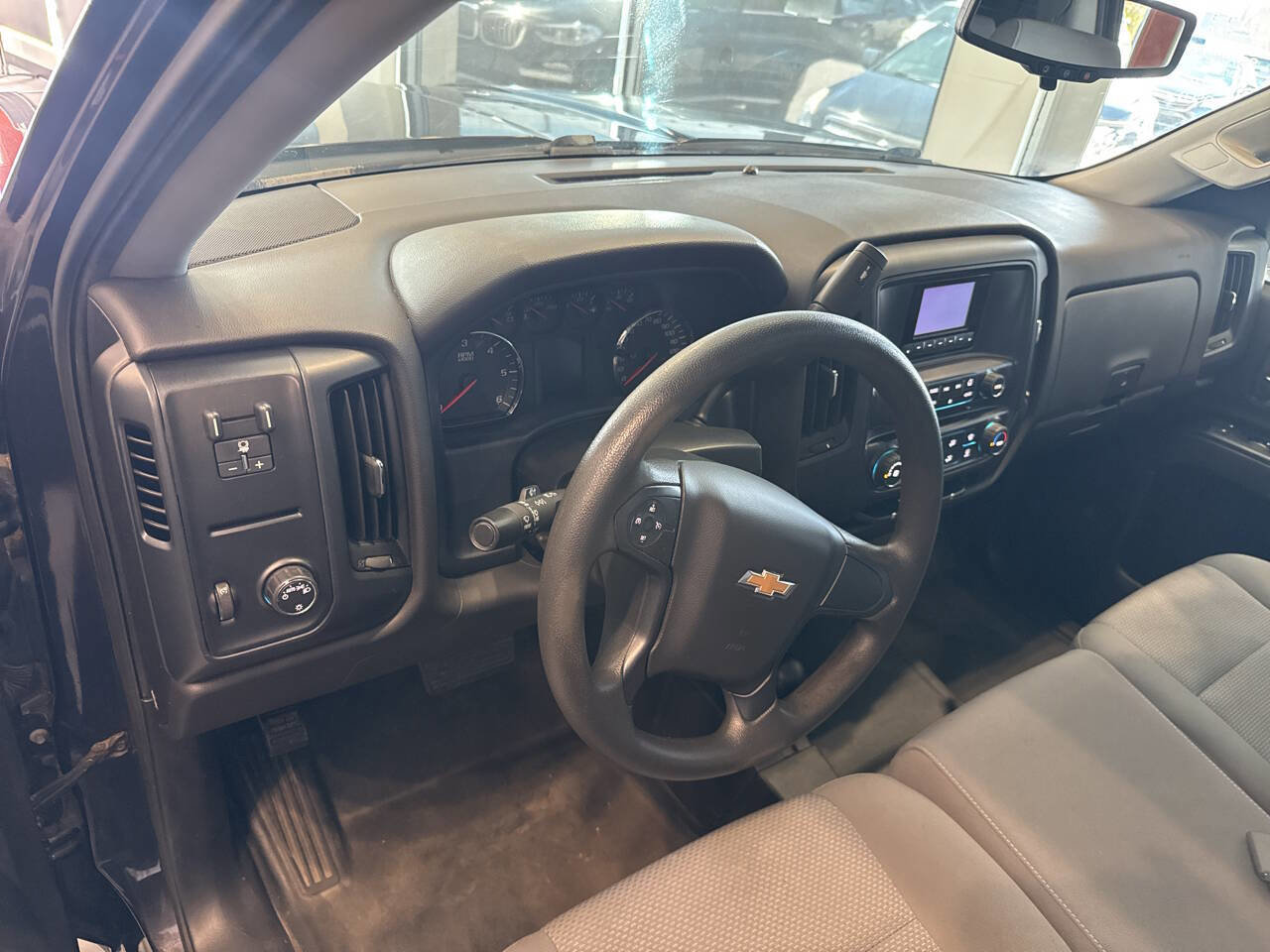 Used 2015 Chevrolet Silverado 1500 W/T w/ Trailering Package image 16