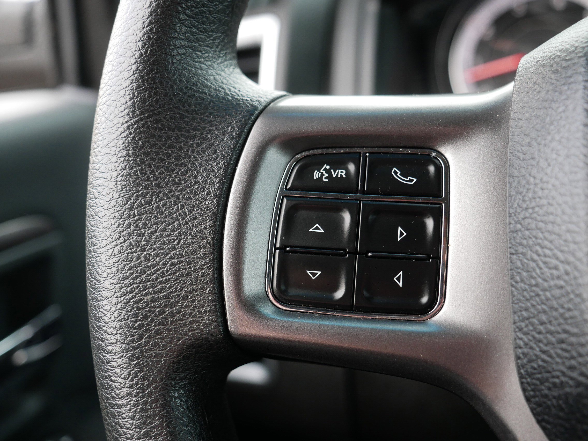 Certified 2024 RAM 1500 Classic SLT image 28