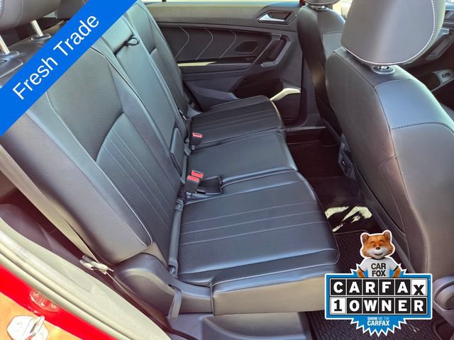 Certified 2022 Volkswagen Tiguan SE FWD image 16