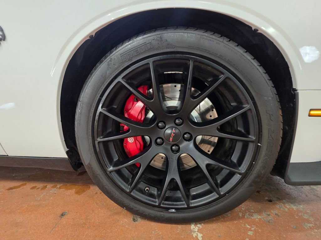 Used 2019 Dodge Challenger SRT Hellcat w/ Laguna Leather Package image 22