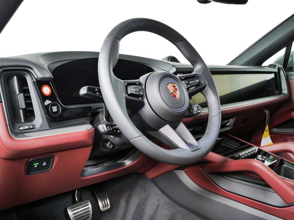 New 2026 Porsche Cayenne S AWD/4WD image 4