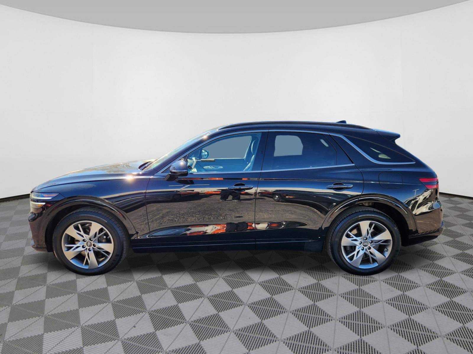 Used 2024 Genesis GV70 3.5T Sport image 5