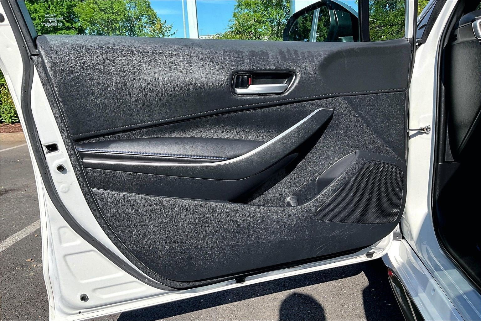 Used 2020 Toyota Corolla SE FWD image 21