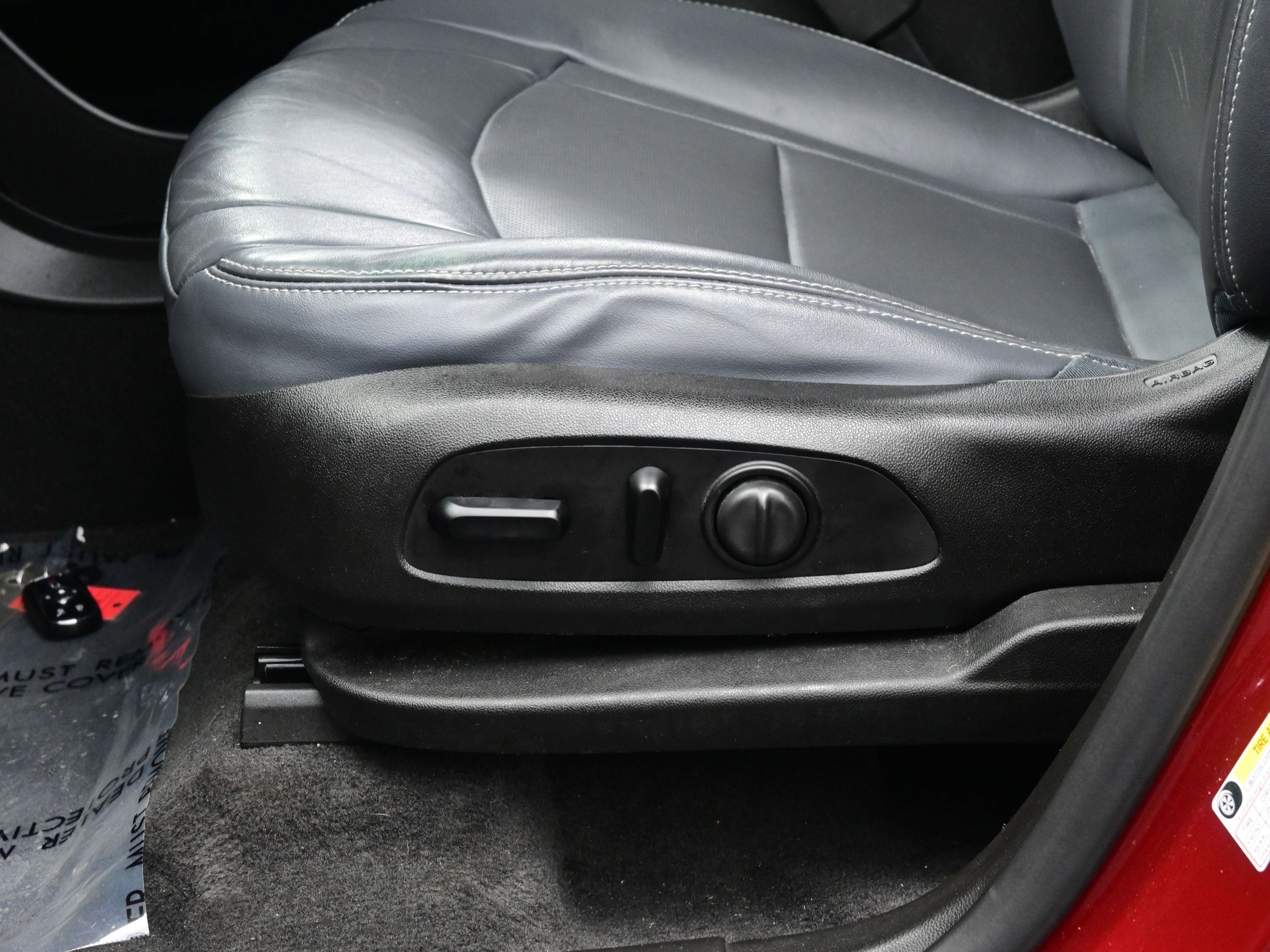 Used 2019 Buick Enclave Premium w/ Experience Buick Package image 11