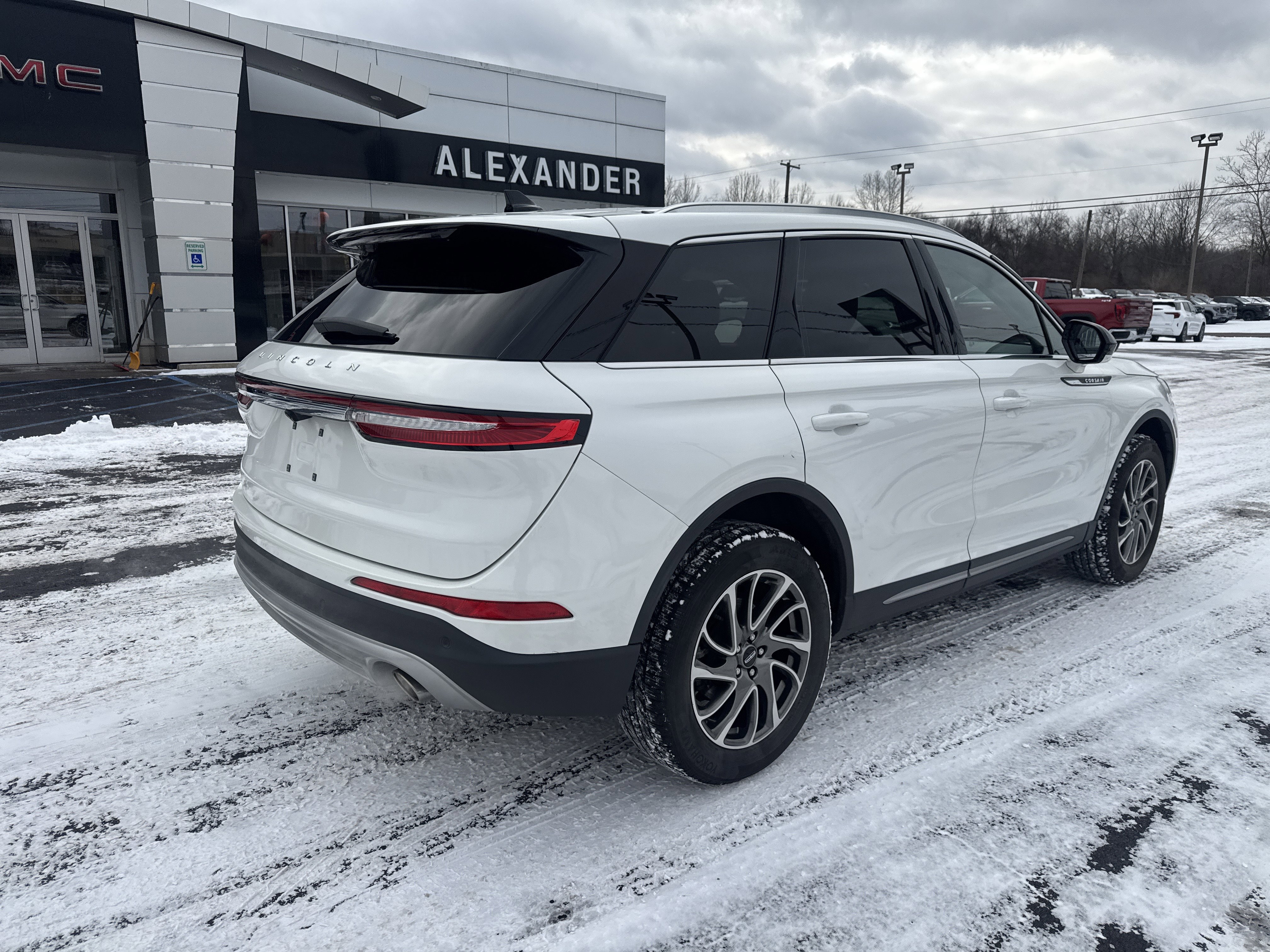 Used 2022 Lincoln Corsair AWD w/ Equipment Group 101A video 3