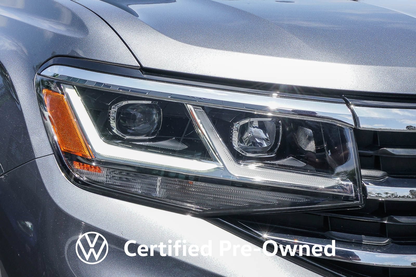 Certified 2023 Volkswagen Atlas Cross Sport SE FWD image 5
