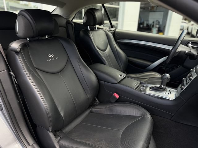 Used 2014 INFINITI Q60 Convertible w/ Premium Package RWD image 21