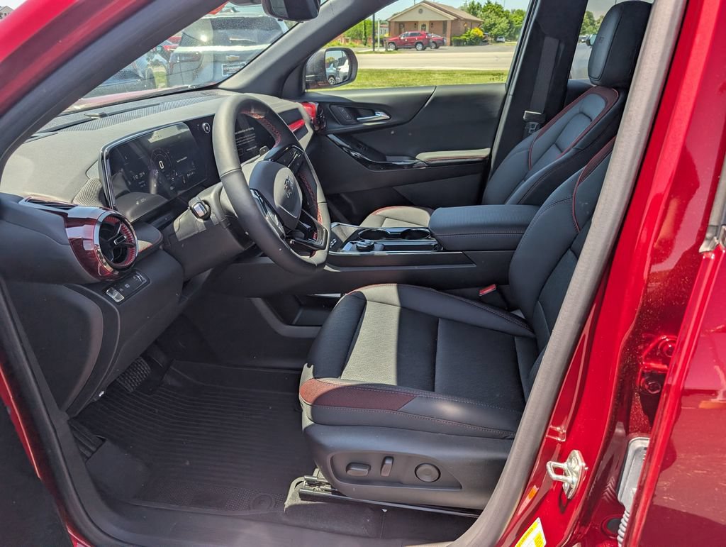 New 2026 Chevrolet Equinox RS w/ Safety and Technology Package FWD image 14