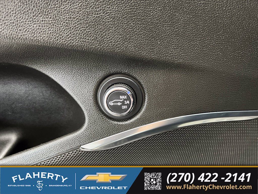 Used 2023 Buick Enclave Essence FWD image 20