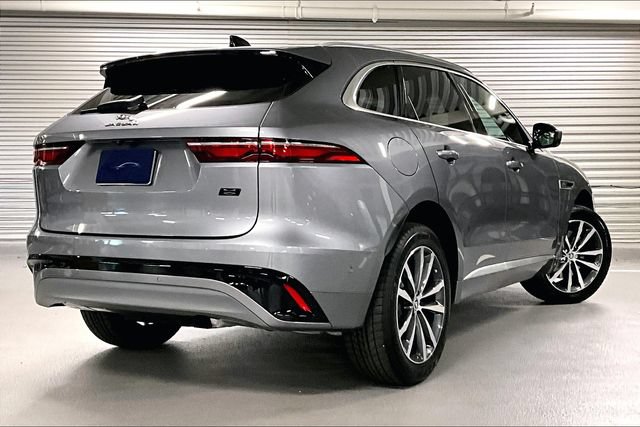 New 2026 Jaguar F-PACE R-Dynamic S AWD/4WD image 4