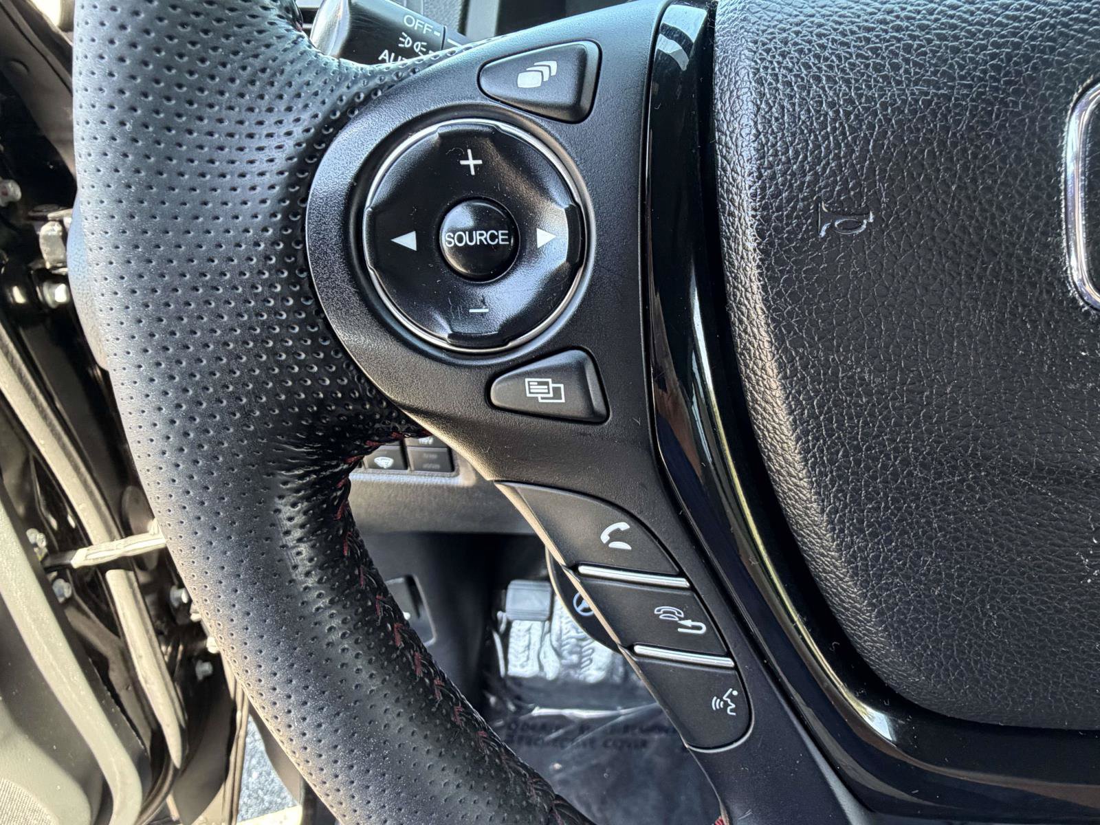Used 2022 Honda Ridgeline Black Edition image 14