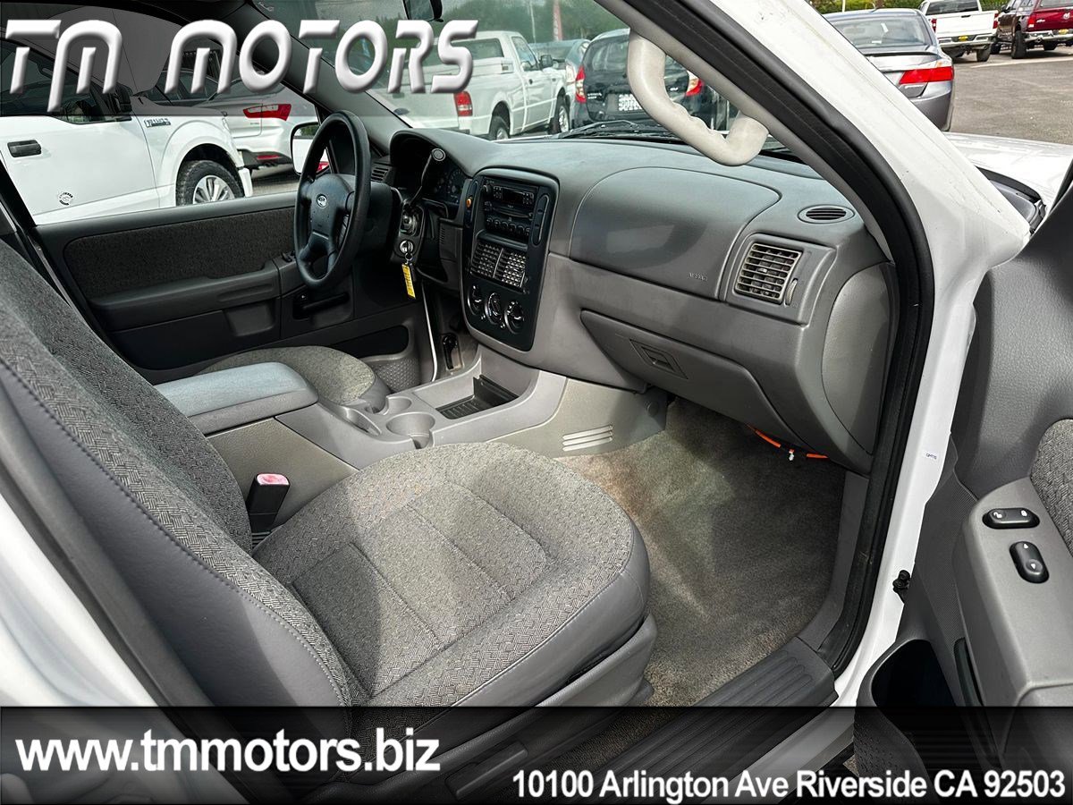 Used 2004 Ford Explorer Sport XLS RWD image 11