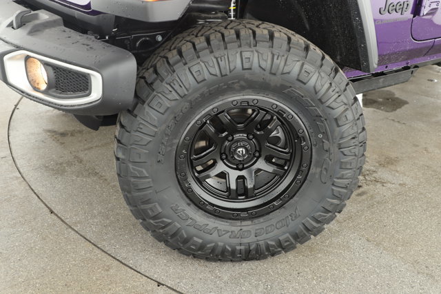 New 2026 Jeep Gladiator Sport image 2