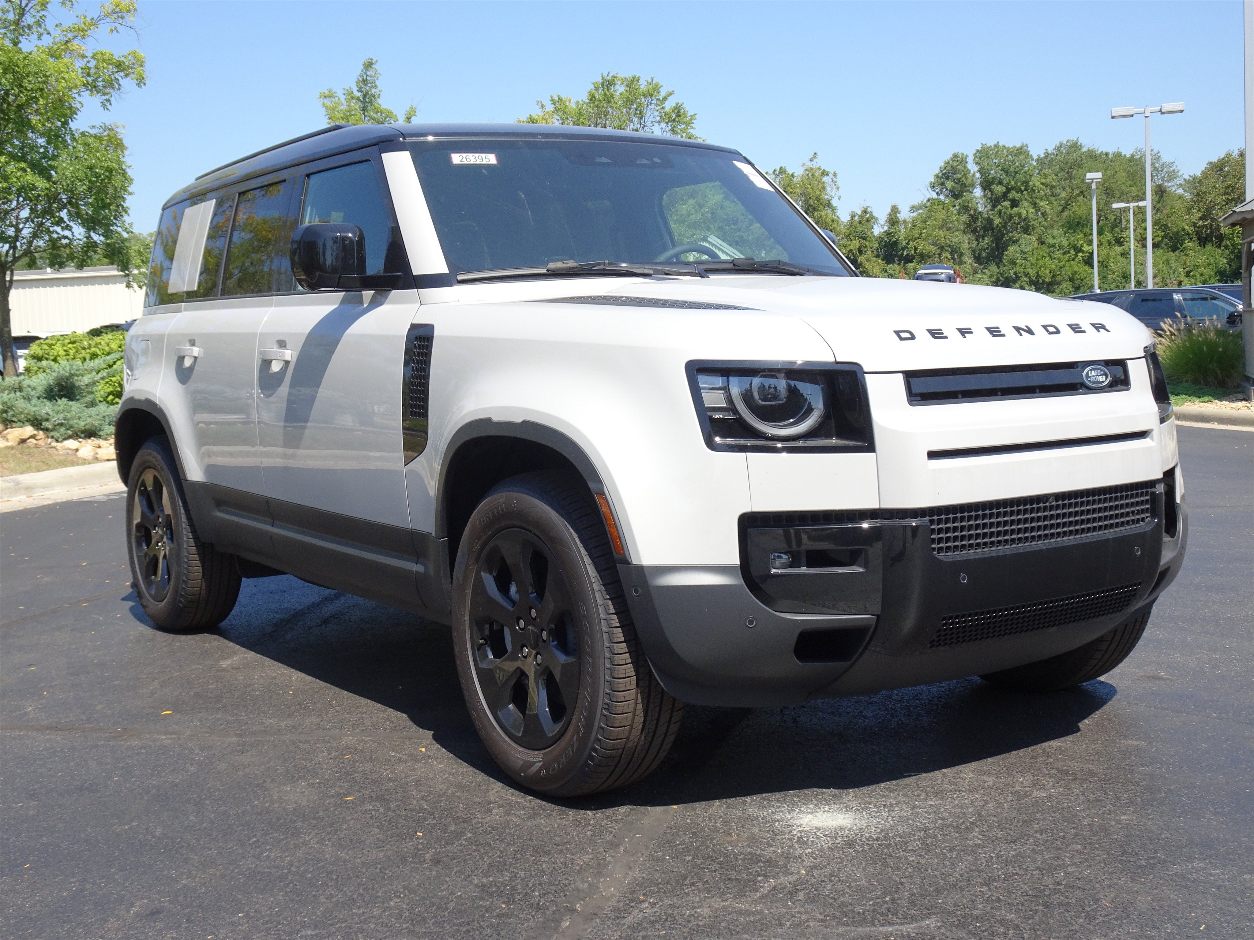New 2026 Land Rover Defender 110 S AWD/4WD image 8