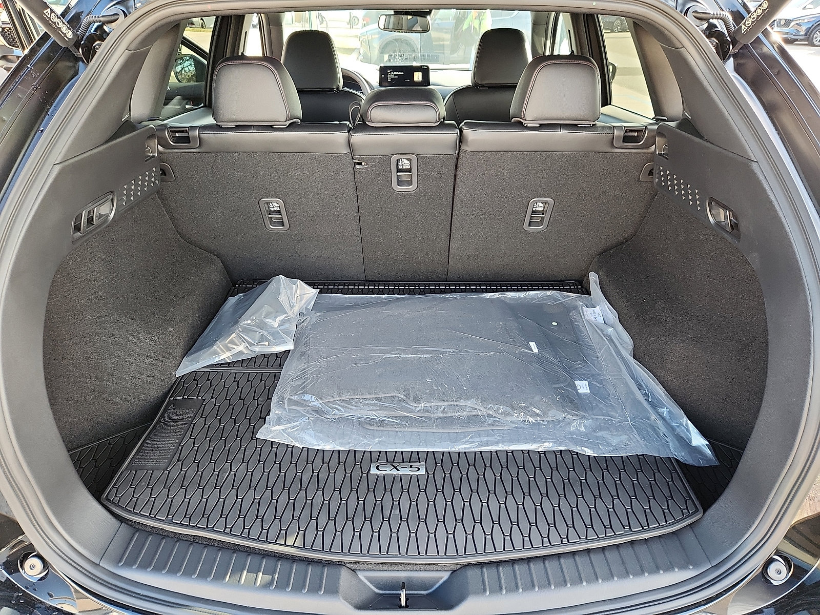 Certified 2025 MAZDA CX-5 2.5 Turbo w/ Premium Package image 33