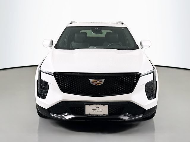 Used 2024 Cadillac XT4 Sport w/ Trailering Package AWD/4WD image 2