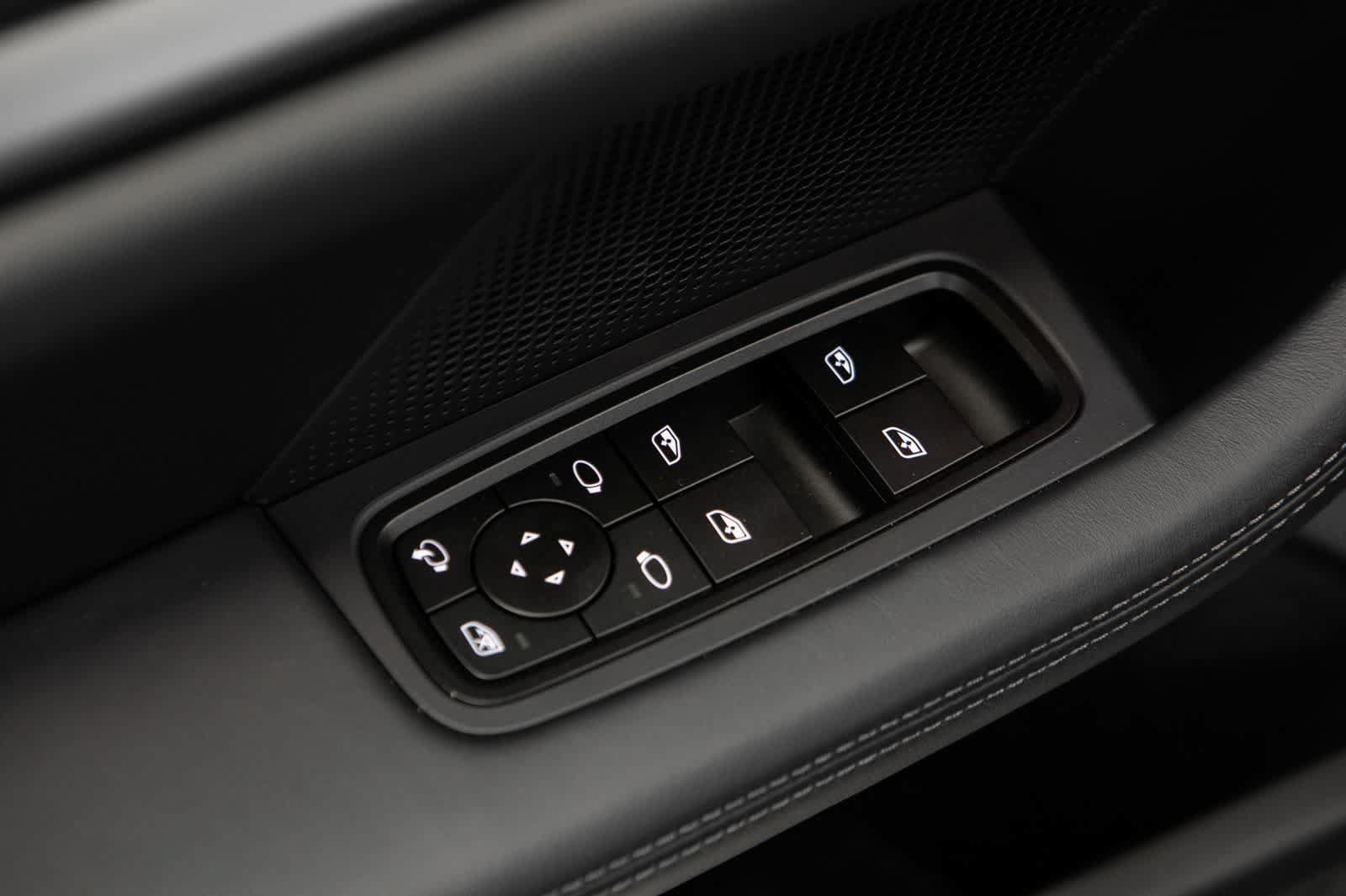 New 2026 Porsche Taycan AWD/4WD image 20