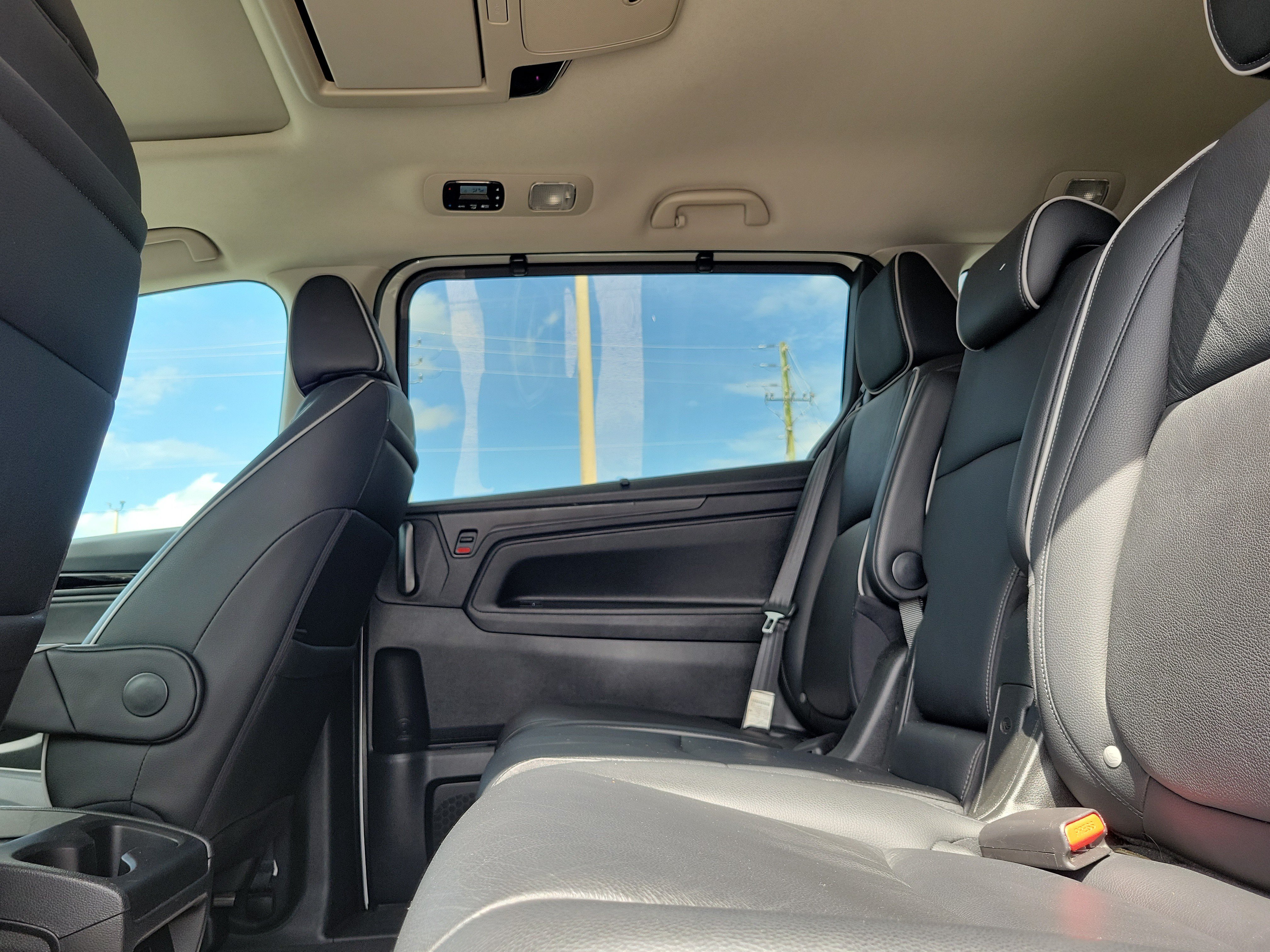 Certified 2025 Honda Odyssey Touring image 12