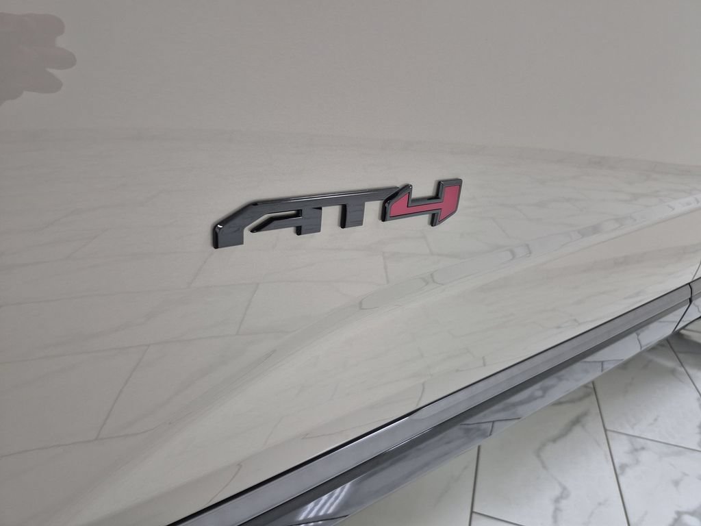 New 2026 GMC Terrain AT4 w/ Technology Package II AWD/4WD image 33