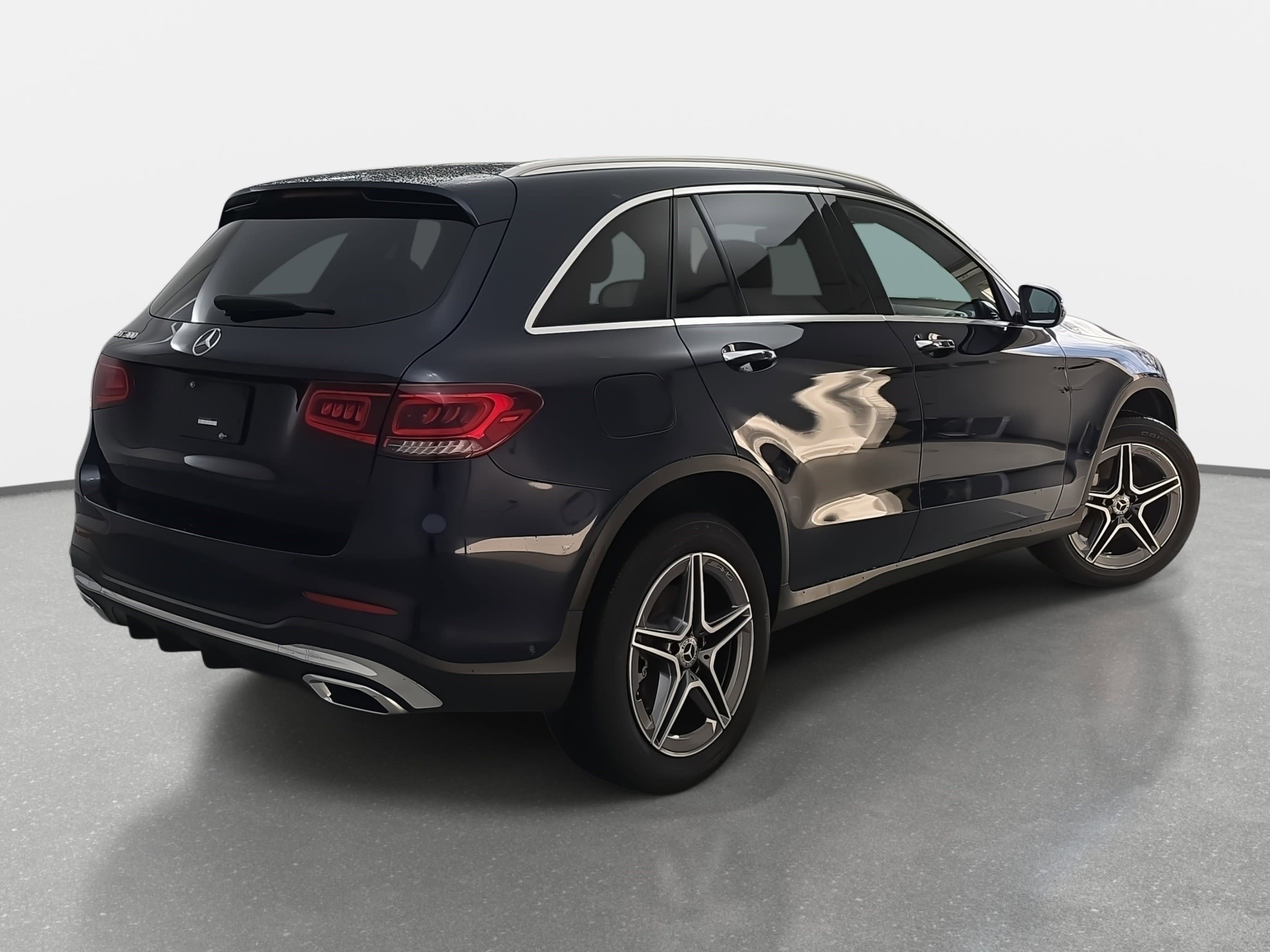 Used 2022 Mercedes-Benz GLC 300 image 5