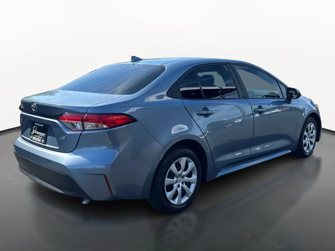 Used 2023 Toyota Corolla LE FWD image 3