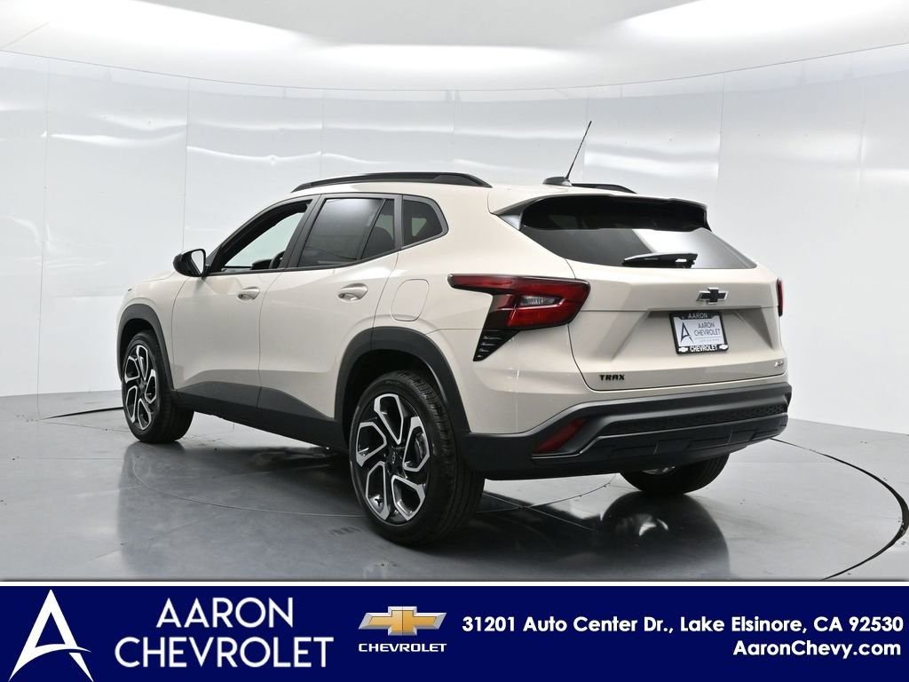 New 2026 Chevrolet Trax RS image 5