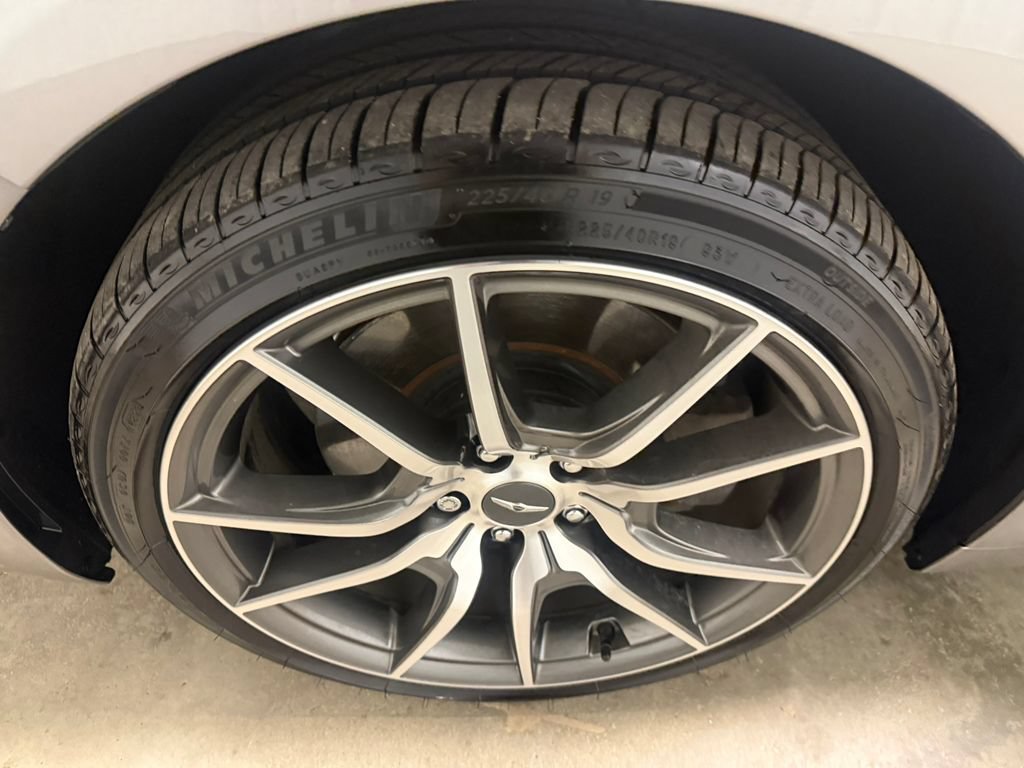 Used 2023 Genesis G70 3.3T AWD/4WD image 10