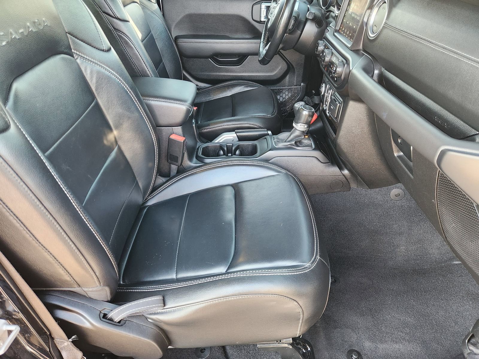 Used 2021 Jeep Wrangler Unlimited Sahara image 17