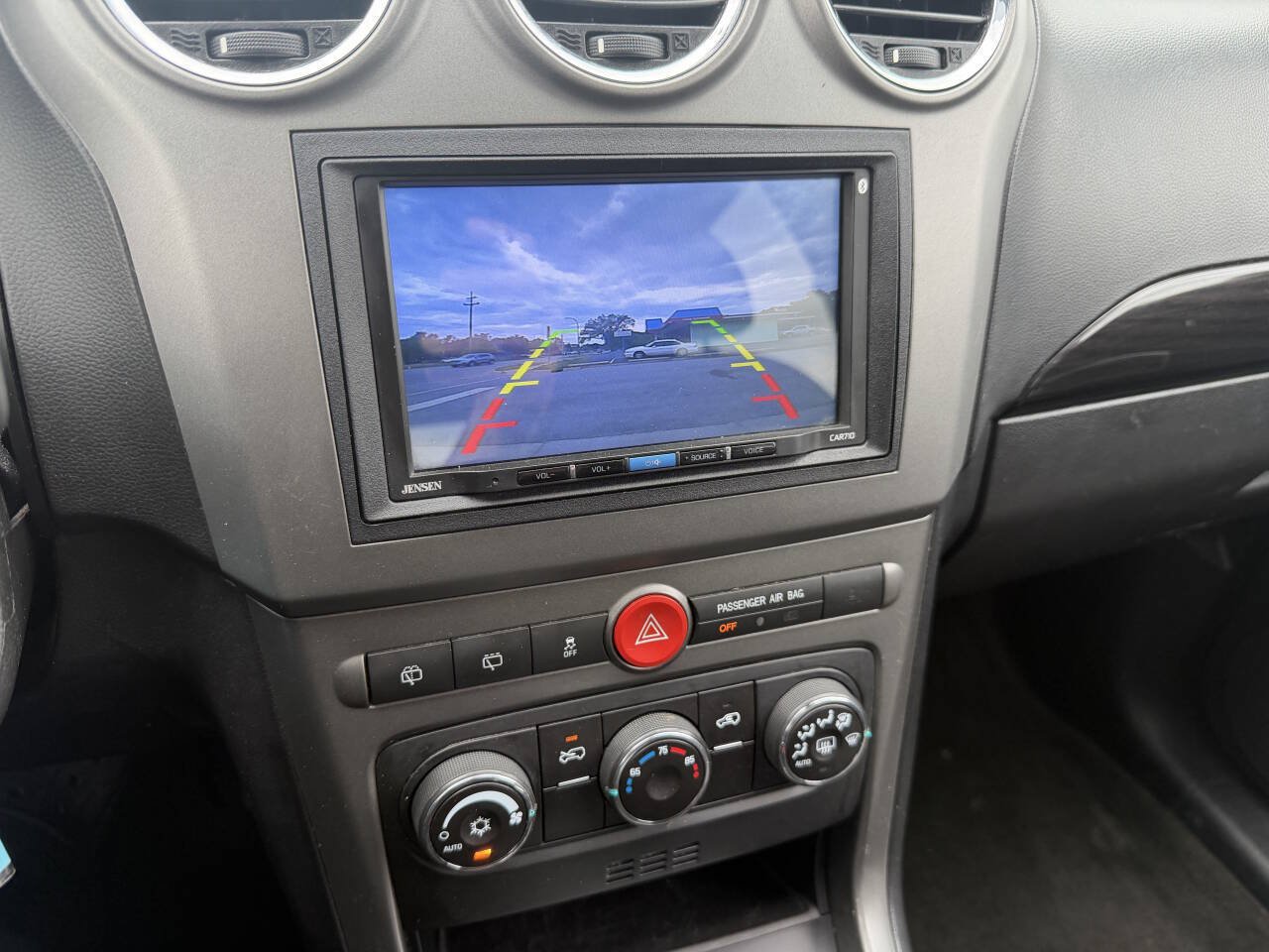 Used 2013 Chevrolet Captiva Sport LT FWD image 8