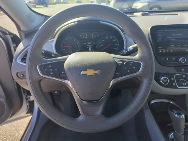 Used 2019 Chevrolet Malibu LS w/ Driver Confidence Package II image 23