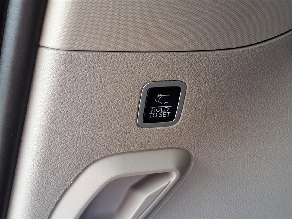 Used 2022 Jeep Wagoneer Series II image 11