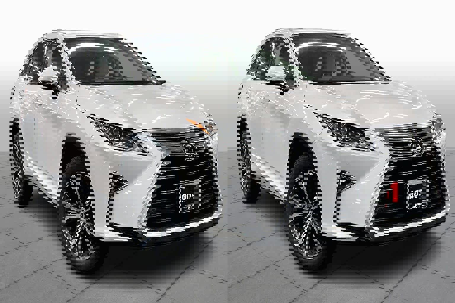 Used 2019 Lexus RX 450h AWD w/ Navigation Package image 2