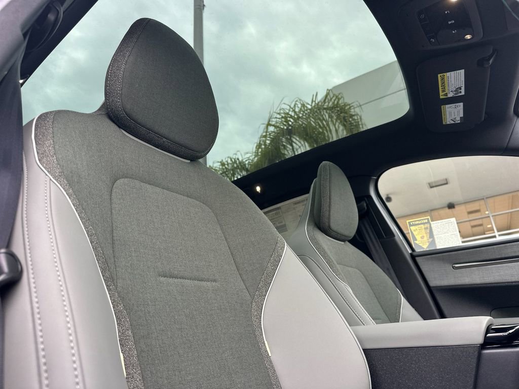 New 2026 Volvo EX30 Ultra w/ Climate Package image 16