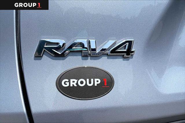 Certified 2019 Toyota RAV4 XLE Premium FWD image 33