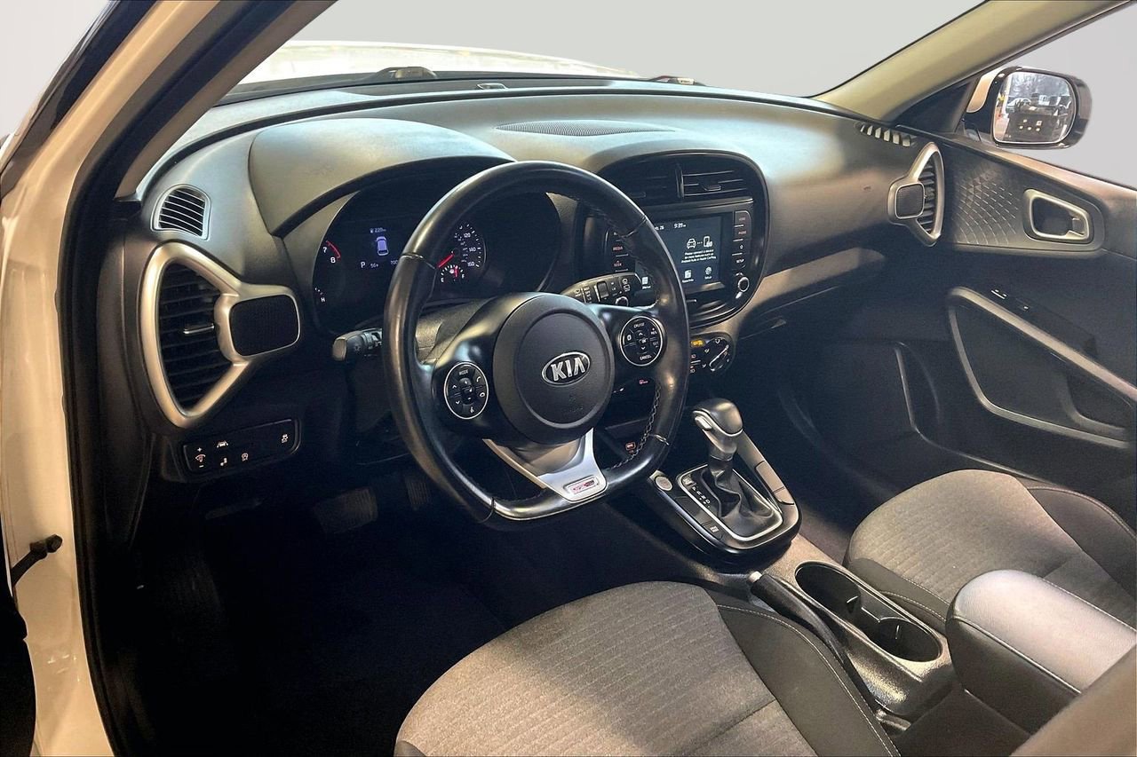 Used 2020 Kia Soul GT-Line w/ GT 2.0L Power Sunroof Package image 19