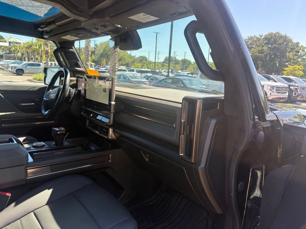 Used 2024 GMC Hummer EV 2X AWD/4WD image 17
