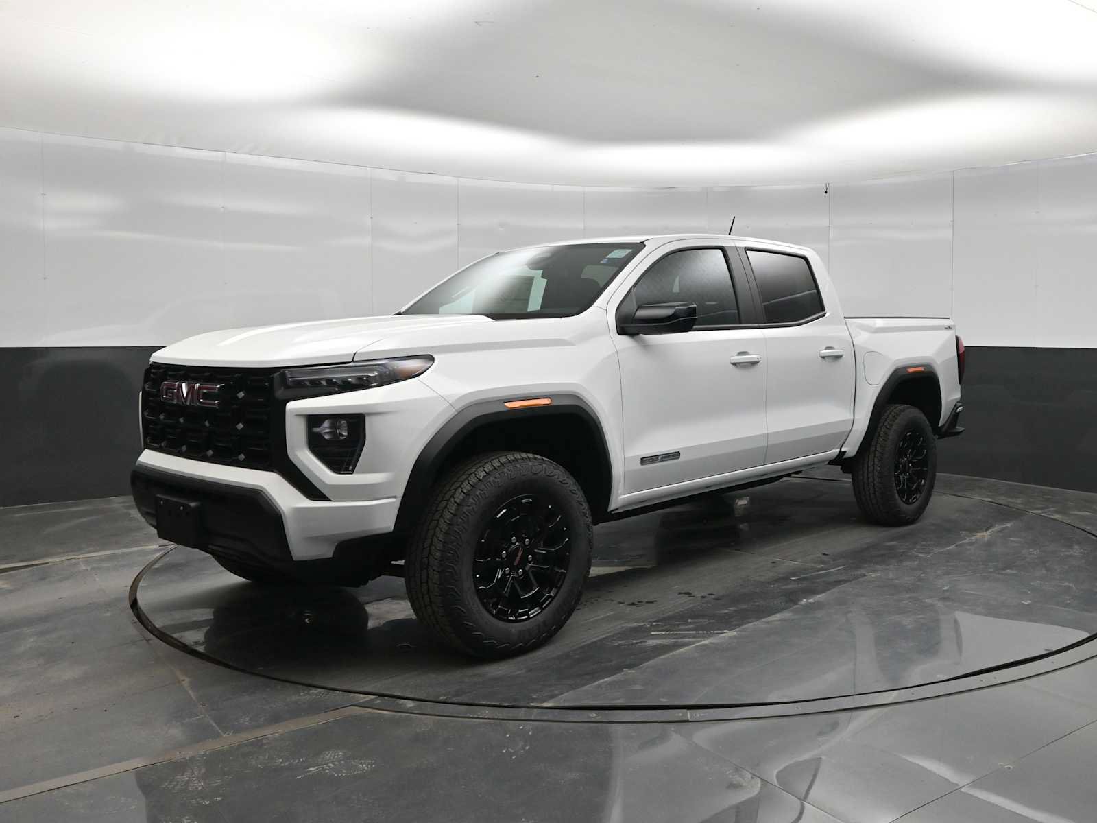 New 2026 GMC Canyon Elevation AWD/4WD image 4