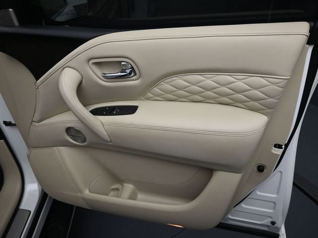 Used 2024 INFINITI QX80 Sensory AWD/4WD image 38